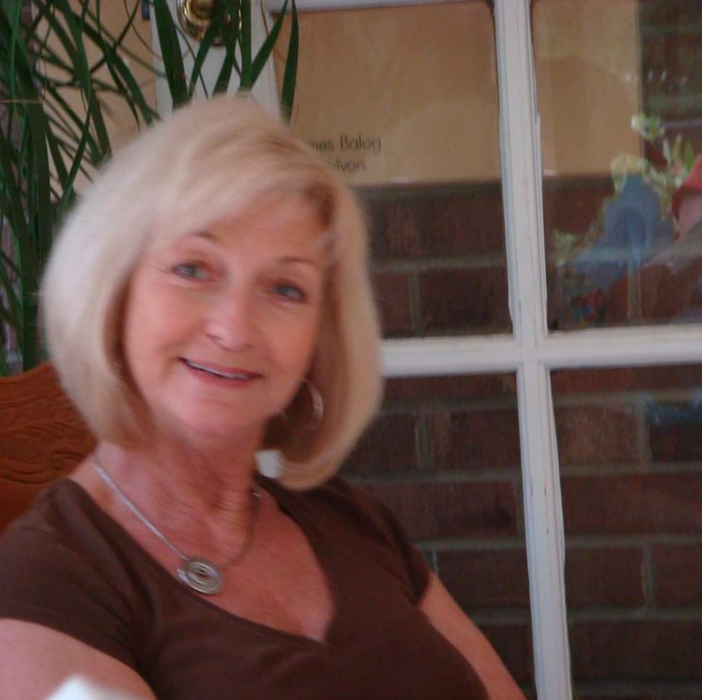 Meet your Posher, Shirley